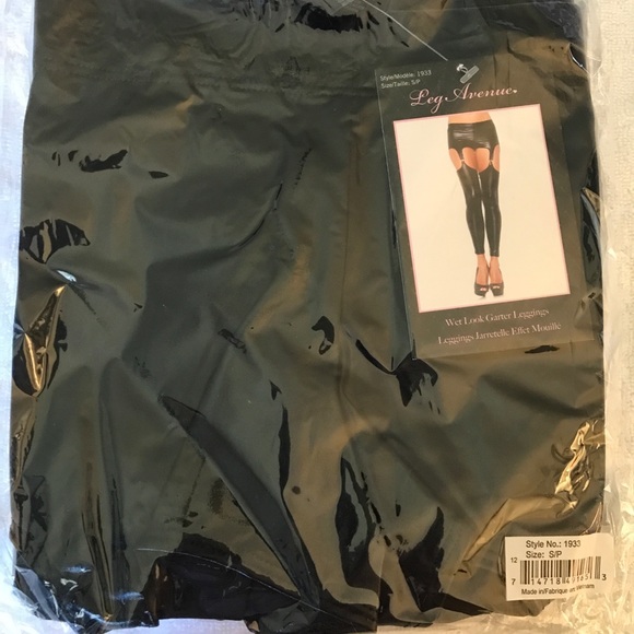 NWT Leg Avenue Wet Look Garter Leggings - Picture 6 of 8